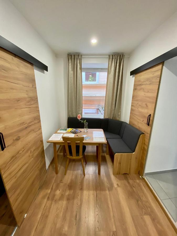 Apartment Katrin Im Zentrum バート・イシュル エクステリア 写真